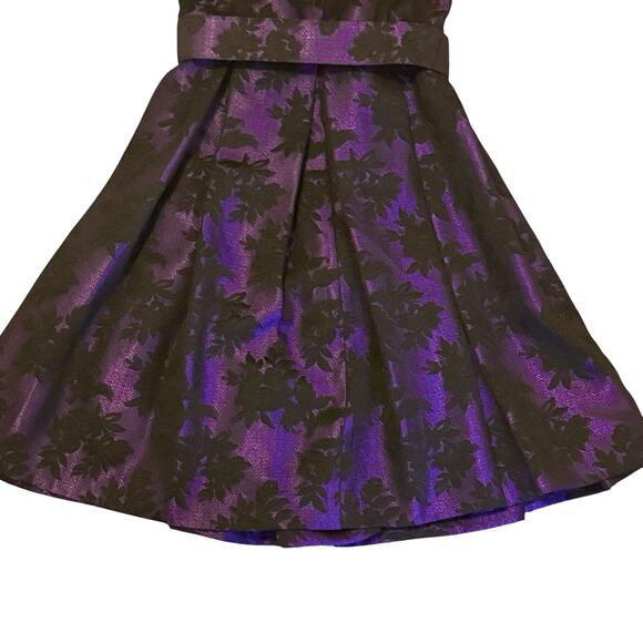 Kristin Davis Purple Black Floral Brocade A-Line Party Dress | Size 10 | Pockets - Picture 6 of 8
